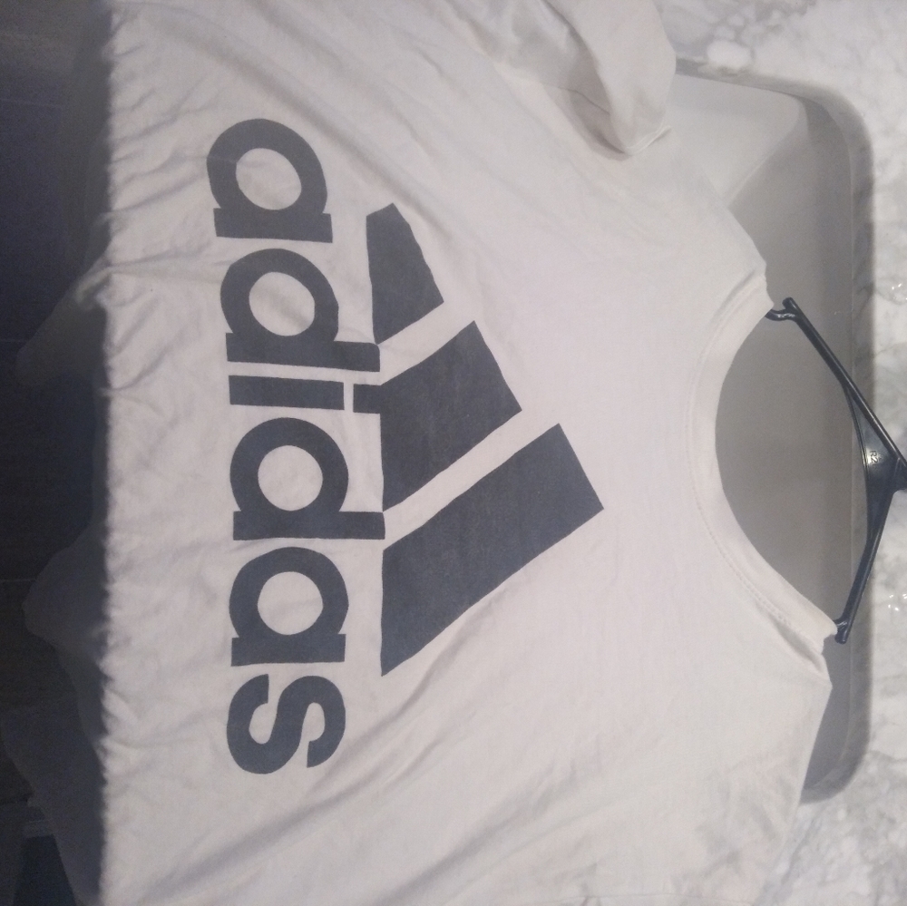 Shirt - Picture 3 of 4